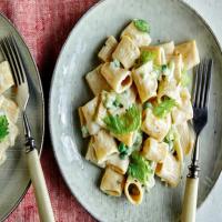 One-Pot Cheesy White Rigatoni with Peas for Two image