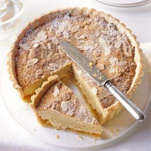 Apricot & almond bakewell image