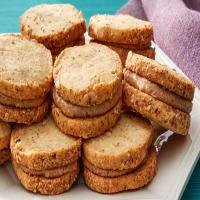 Almond-Shortbread Sandwich Cookies image