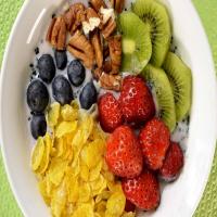 Quick Vegan Breakfast Bowl with Fruit_image