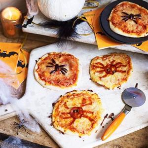 Halloween spider pizzas image