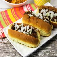 Texas Hot Dogs With My Chili Sauce_image