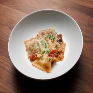 Agnolotti with Sausage and Ricotta Filling and Burst Cherry Tomato & Pancetta Sauce_image