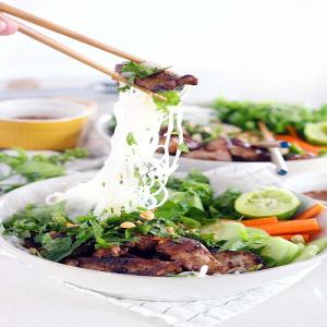 Easy Vietnamese Pork Bun Bowls_image