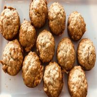 Delicious Banana Oat Muffins Recipe by Tasty image