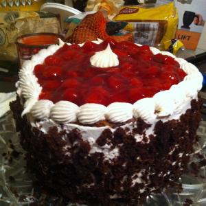 Black Forest Dump Cake I_image