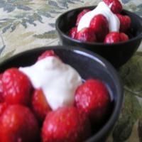 Strawberries with Lime-Ginger Syrup_image