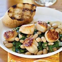 SEARED SCALLOPS WITH WARM TUSCAN BEANS Recipe - (3.7/5)_image