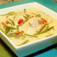 Coconut Chicken with Green Beans image