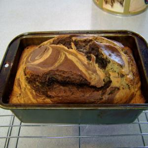 Two-Tone Banana Bread for Chocolate Lovers!_image