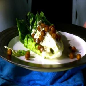 Spanish Caesar with Chickpea Croutons_image