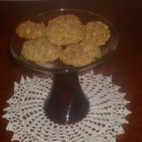 Chewy Oatmeal Cookies_image