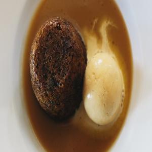 Steamed date pudding_image