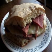 Leftover Corned Beef Sandwich_image