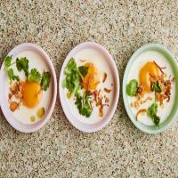 Baked Eggs with Coconut Milk and Cilantro_image