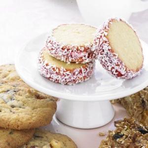 Jammy coconut mallows_image