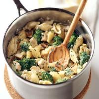 Mac and Cheese with Chicken and Broccoli_image