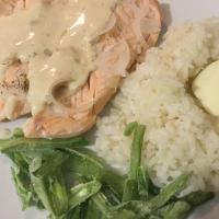 Quick Poached Salmon with Dill Mustard Sauce_image