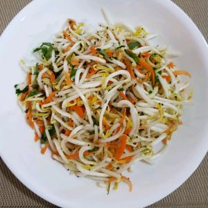 Carrot-Bean Sprouts Salad_image