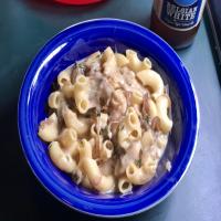 French Onion Macaroni and Cheese image