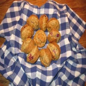 Crunchy Cranberry Buttermilk Muffins_image