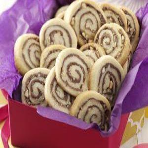Chocolate-Hazelnut Pinwheels Recipe_image
