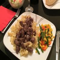 Steak Tips With Red Wine Sauce_image