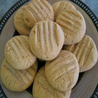 Perfectly Delicious Peanut Butter Cookies_image