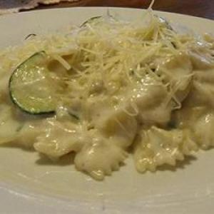 Farfalle Pasta with Zucchini and Lemon-Cream Sauce_image