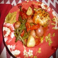 Honey Balsamic Chicken with Green Beans, Potatoes & Cherry Tomatoes Recipe - (4.5/5) image