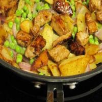 Kitty's Leftover Meat & Potatoes, Red Onions & Peas_image