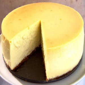 Maggiano's New York Style Cheesecake Recipe - (3.7/5)_image