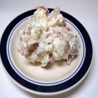 Bacon Ranch Sour Cream Potato Salad Recipe - (4.4/5)_image