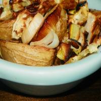 Roasted Potatoes, Leeks and Cabbage_image