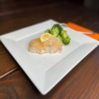 Oven Baked Salmon with Broccoli (Sheet Pan Recipe)_image