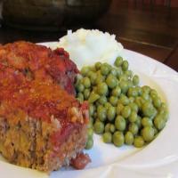 Meat Loaf with Dijon Mustard, Tomatoes & Cheese_image