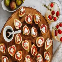 Figs Stuffed With Goat Cheese_image