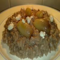 Red Wine and Goats Cheese Risotto With Caramelised Baby Onions image