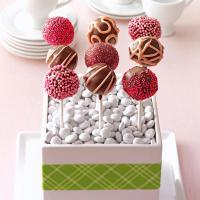 Raspberry Truffle Cake Pops_image