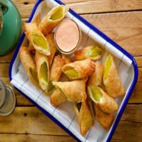 Fried Cheesy Pickles_image