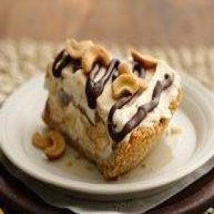 Cashew-Fudge-Caramel Ice Cream Pie_image