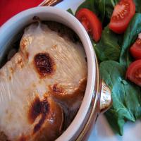 Hearty Onion Soup image