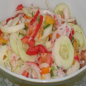 Vidalia Onion, Crab and Tomato Salad image