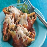 Prosciutto- and Spinach-Stuffed Shells image