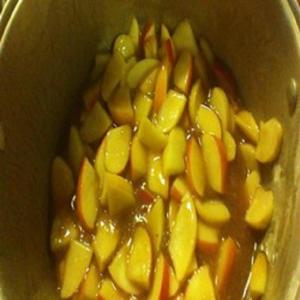 T's Maple-Vanilla Apple Pie Filling_image