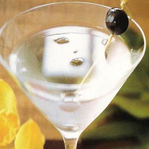 Lemon rum Martini image