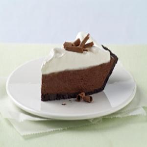 Chocolate Silk Pie with Marshmallow Meringue_image