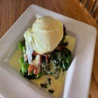 Duck Eggs Benedict w. Spinach Asparagus & Bacon_image