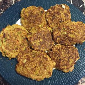 Low-Cal Zucchini Pancakes with Low-Fat Basil Dressing image