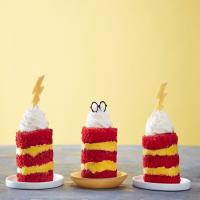 House Gryffindor Butterbeer Cakes image
